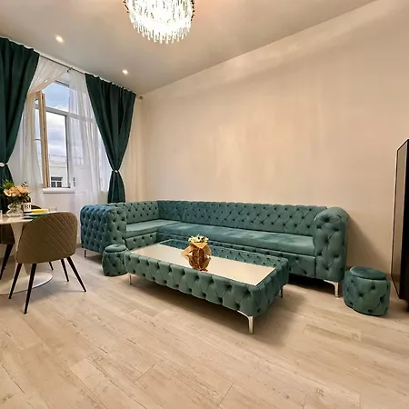 Rin Grand Fantasy * 부쿠레슈티